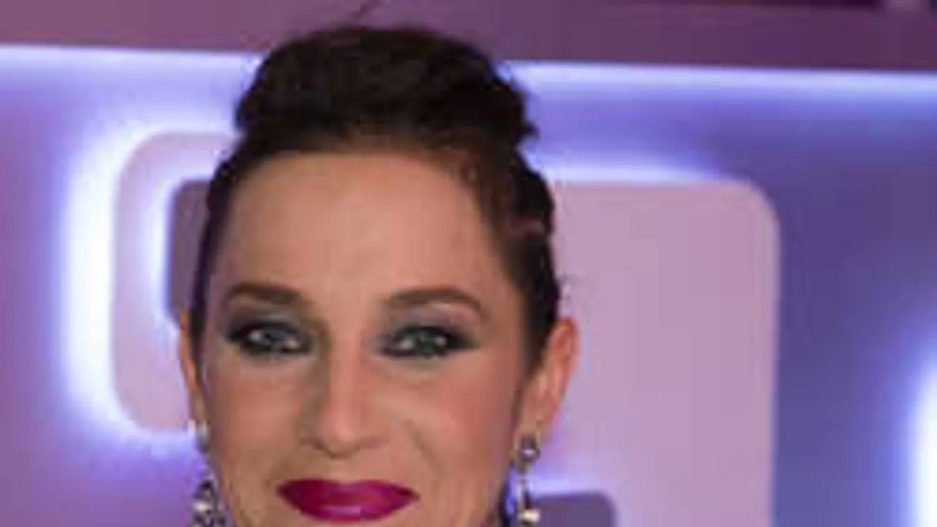 Húsz évvel ezelőtt: semmit nem változott Fésűs Nelly!