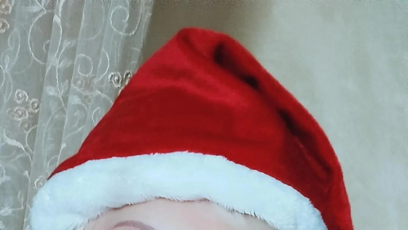 Erre a szilveszteri szokásra esküszik Cicciolina, ezt teszi a jobb új évért