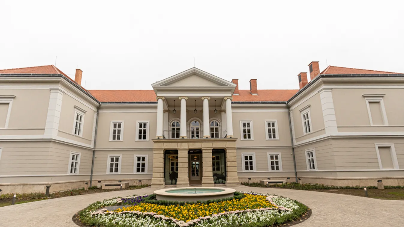 Mintha a vadonban járnánk – mutatjuk, milyen lett a 200 éves bodajki vadászkastély – videó