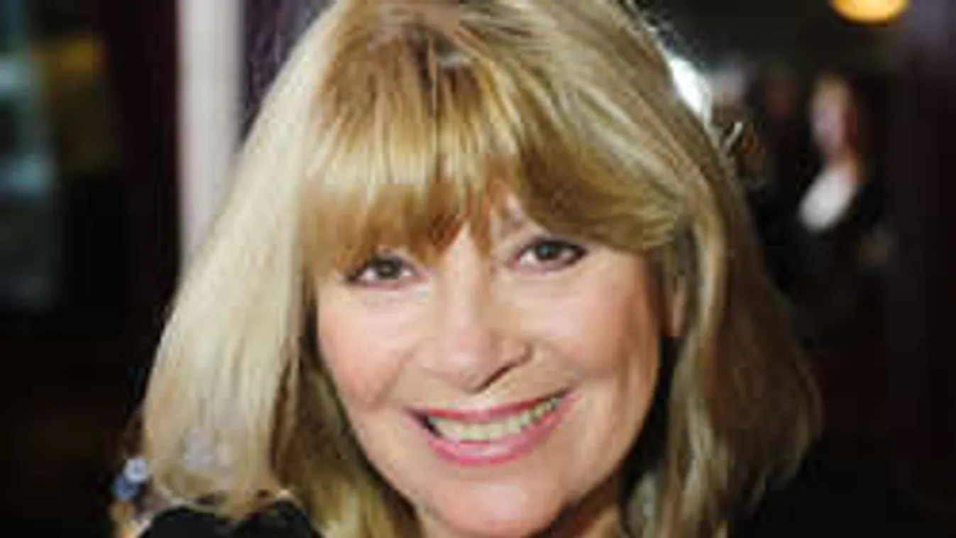 Úristen: Így megfiatalodott a 68 éves Bencze Ilona!