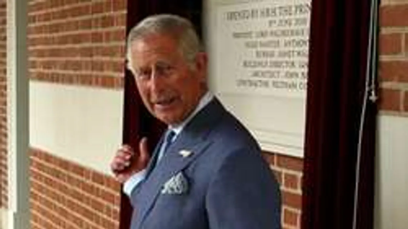 Soha nem látott, elképesztő videó Károly hercegről