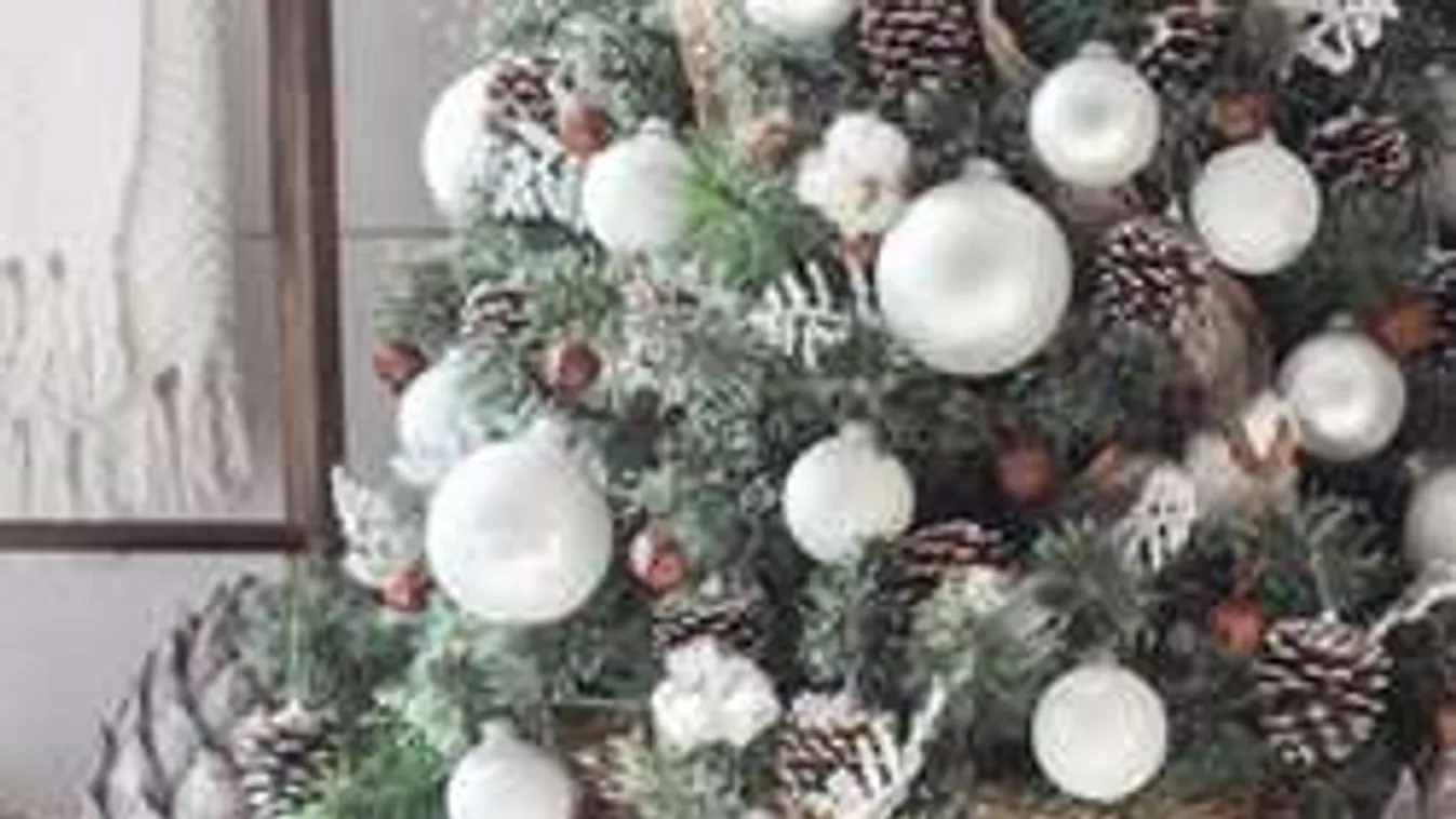 Így díszítsd idén a karácsonyfád és mindenkinek leesik az álla