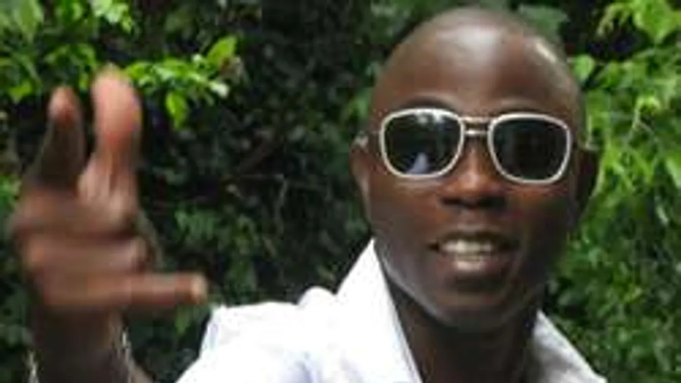 Le fogsz hidalni, mivel foglalkozik az RTL Klub egykori sztárja!