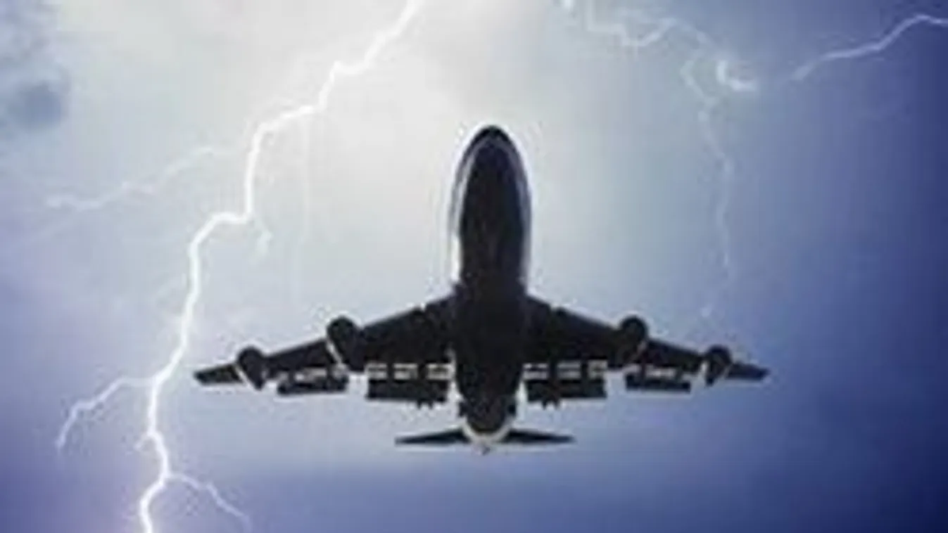 A vihar miatt nem tudnak leszállni, repülők köröznek Budapest felett