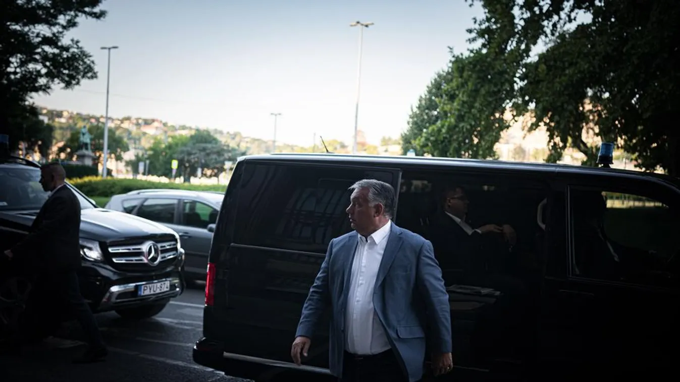 Orbán Viktor már 7 órakor tárgyalt, fontos kérdésekről kell dönteni – kép