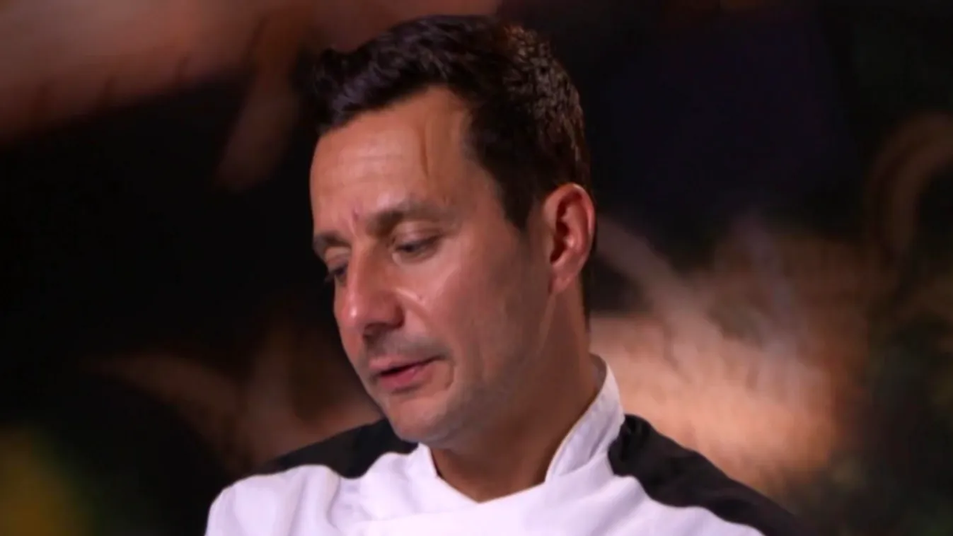 Mennie kellett Lakinak