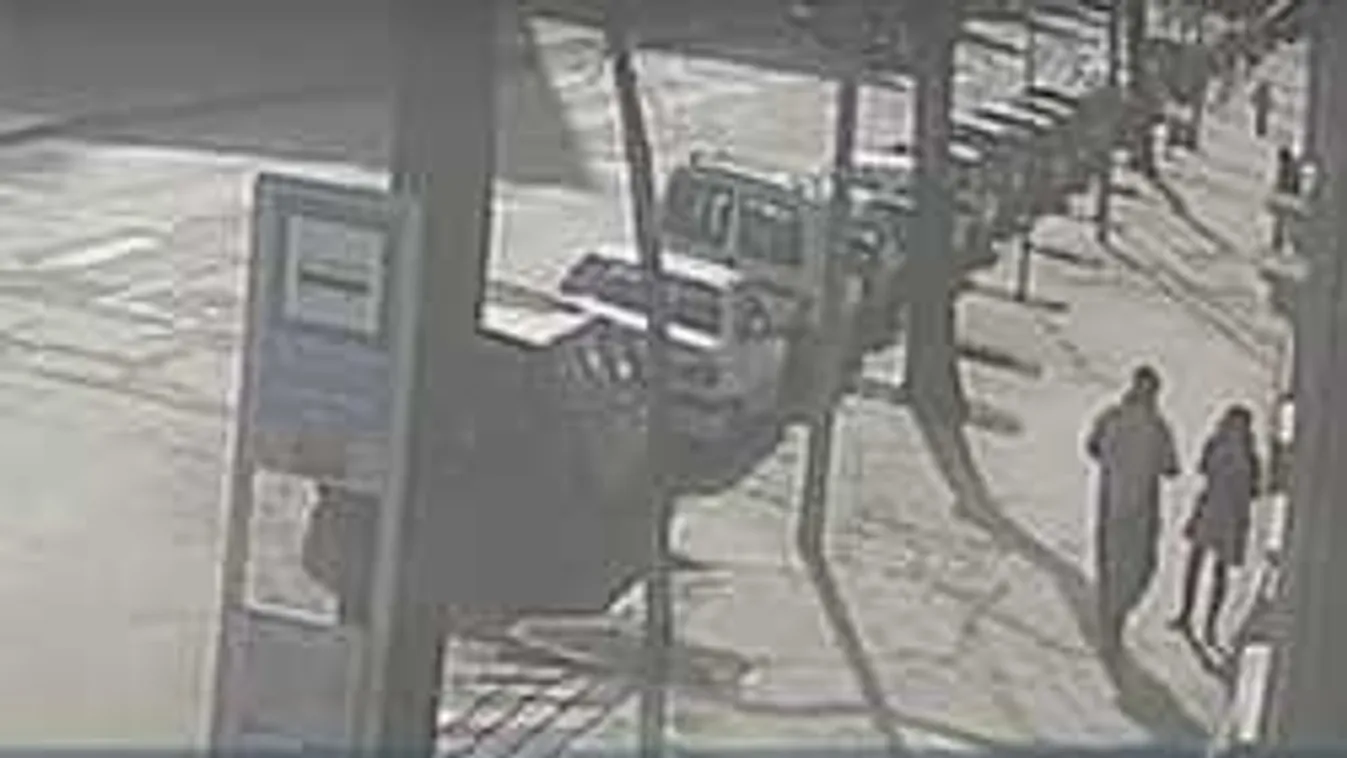 Így rabolják ki az embert napközben Budapesten - Videó