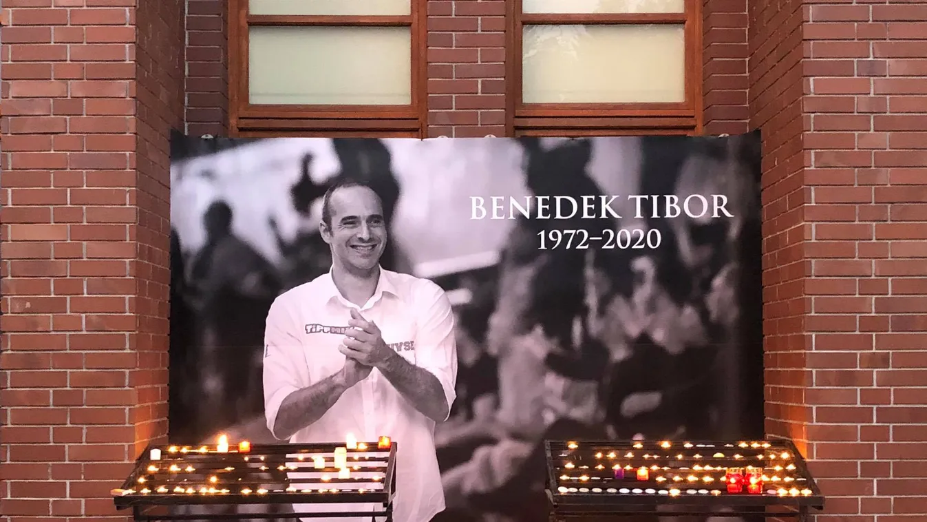 Megrázó képek: így búcsúznak most Benedek Tibortól a Margitszigeten