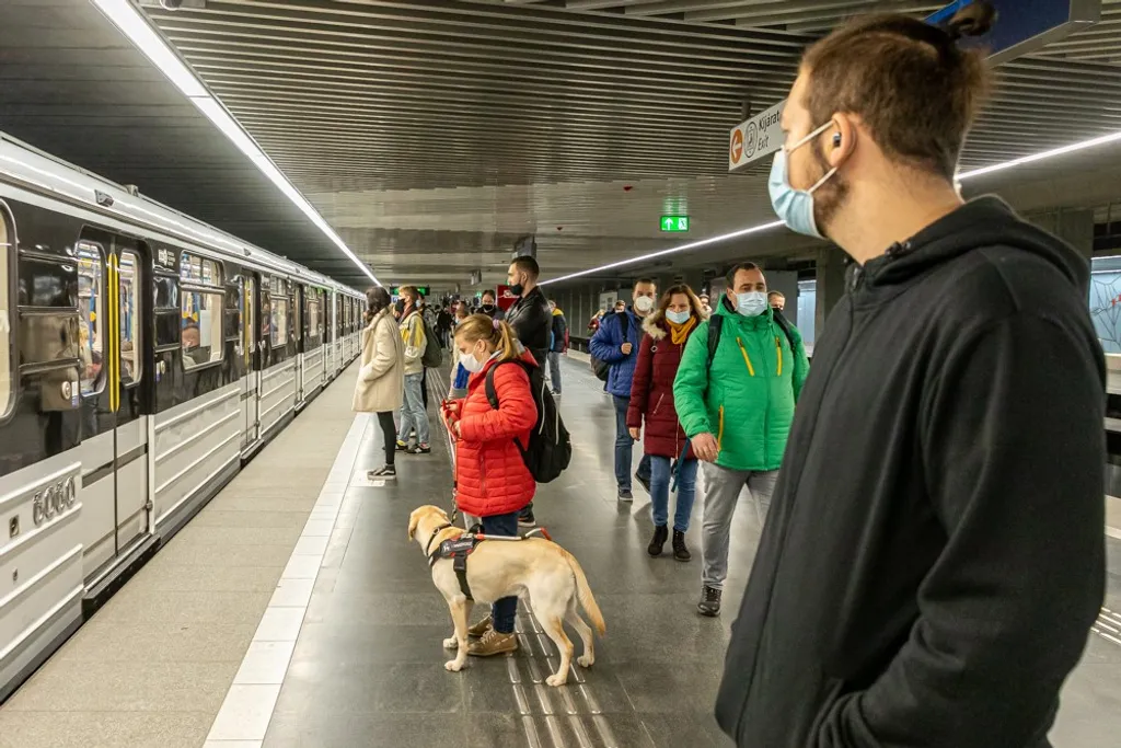 Kötelező maszkviselés BKK