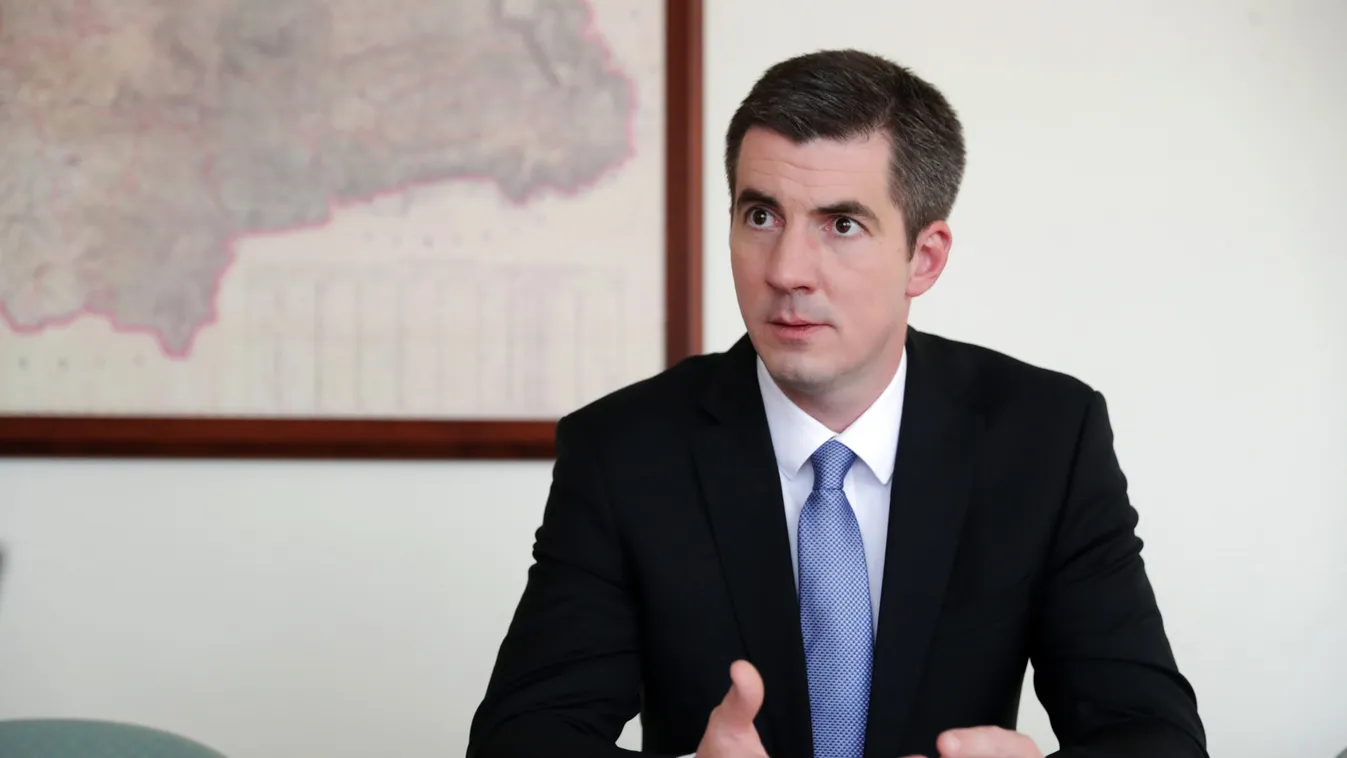 Kocsis Máté: petíciót indít a Fidesz Stop Gyurcsány! Stop Karácsony! címmel