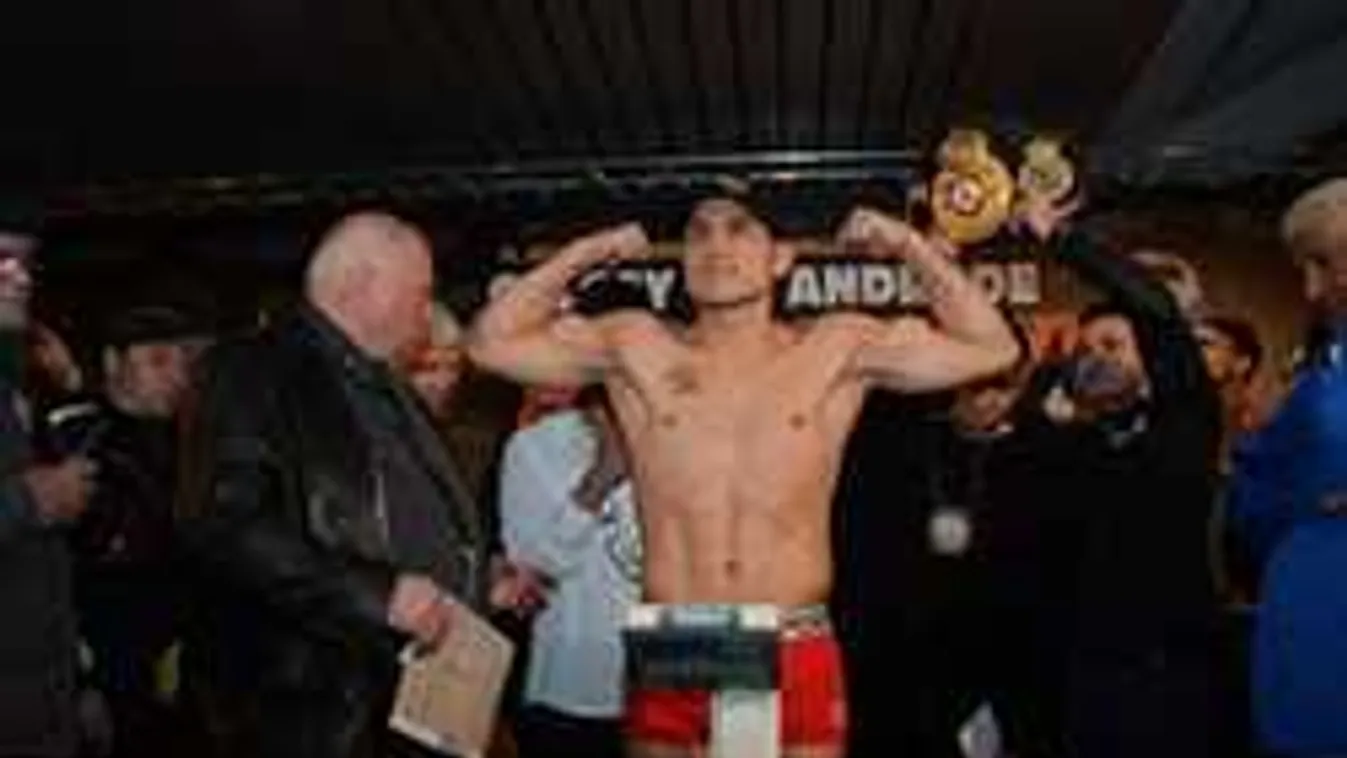 Álomtestű bombázóért verekszik a bunyós