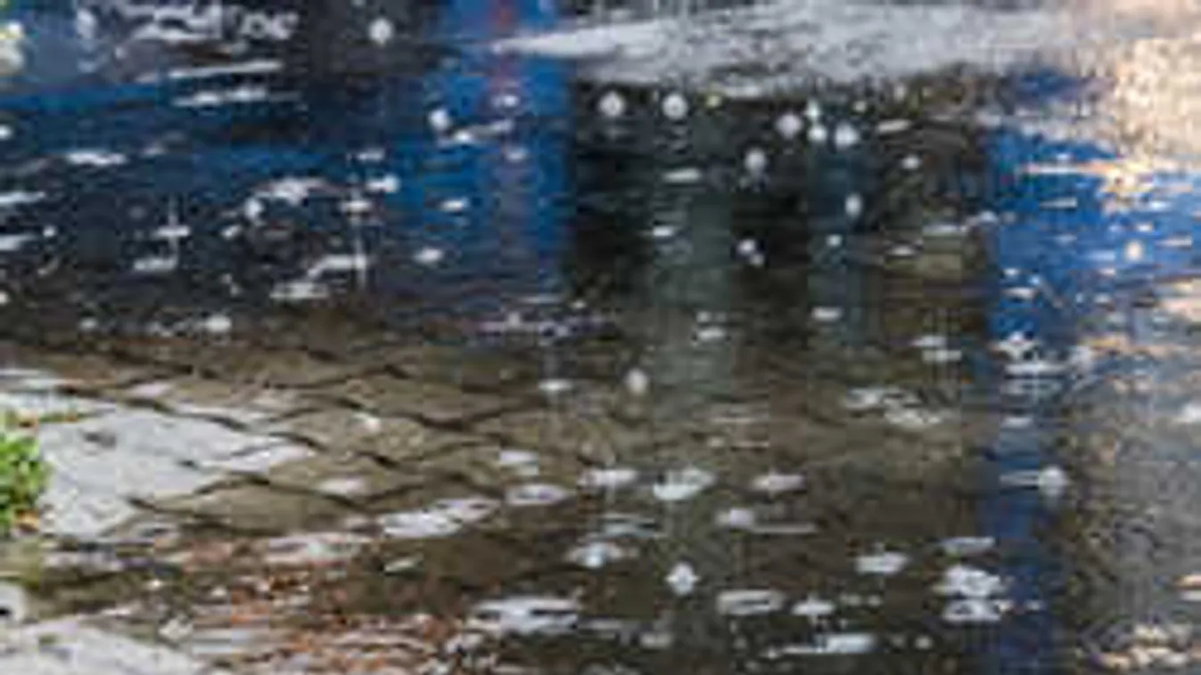 Figyelmeztetést adtak ki: Itt csap le a vihar vasárnap