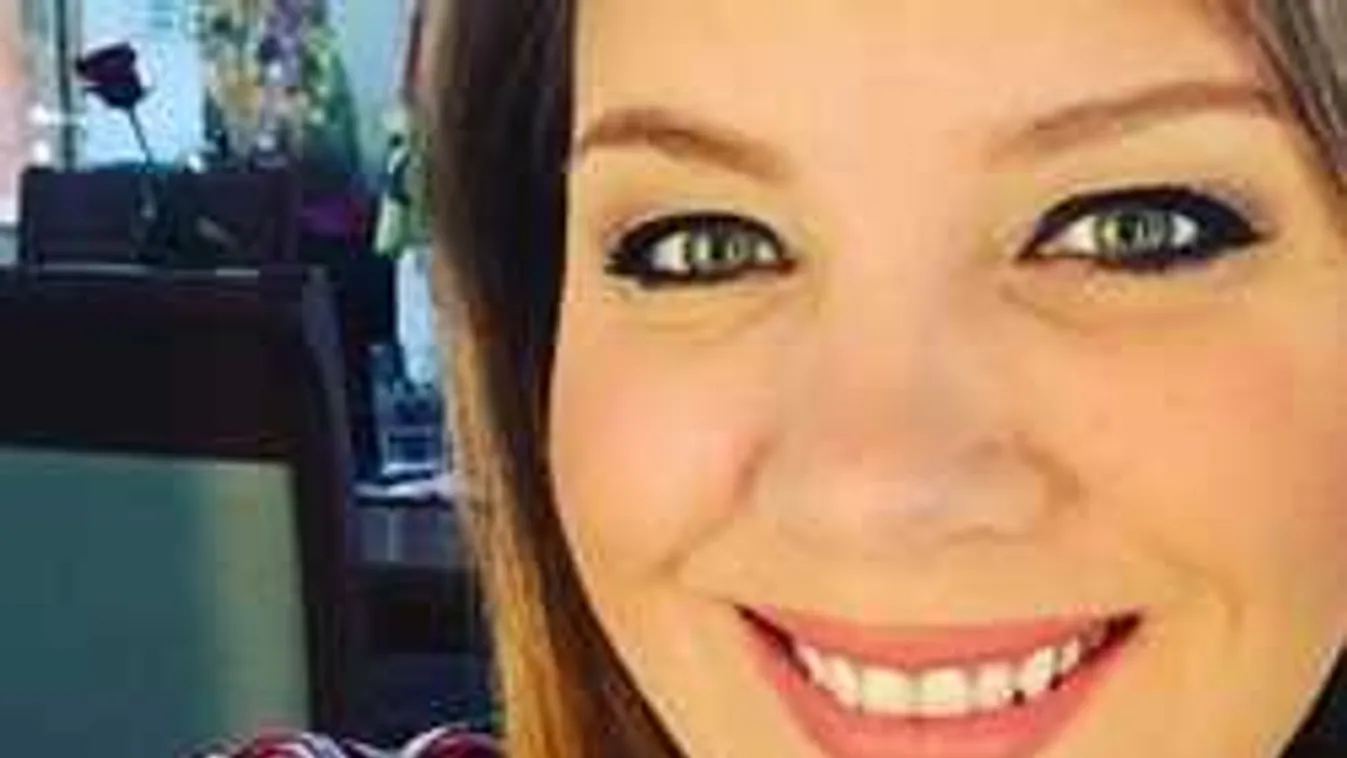 Bikinire vetkőzött: Megmutatta formás kebleit Tóth Vera