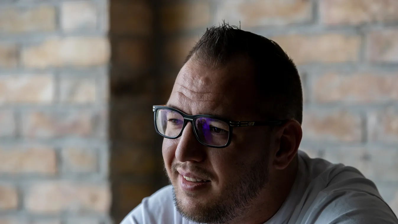 Összecsomagoltak és leléptek Curtisék