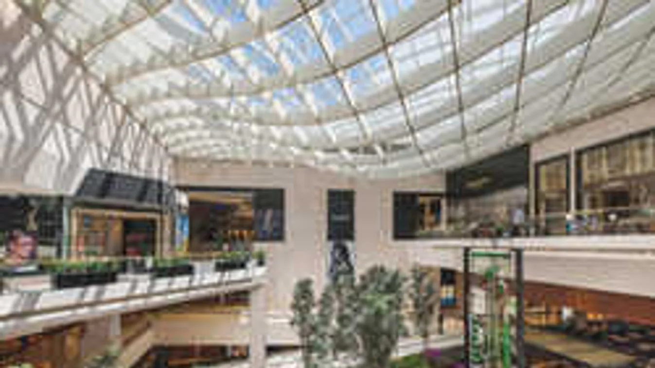 Botrány a szegedi plázában: aljas dolgot művelt a magyar férfi