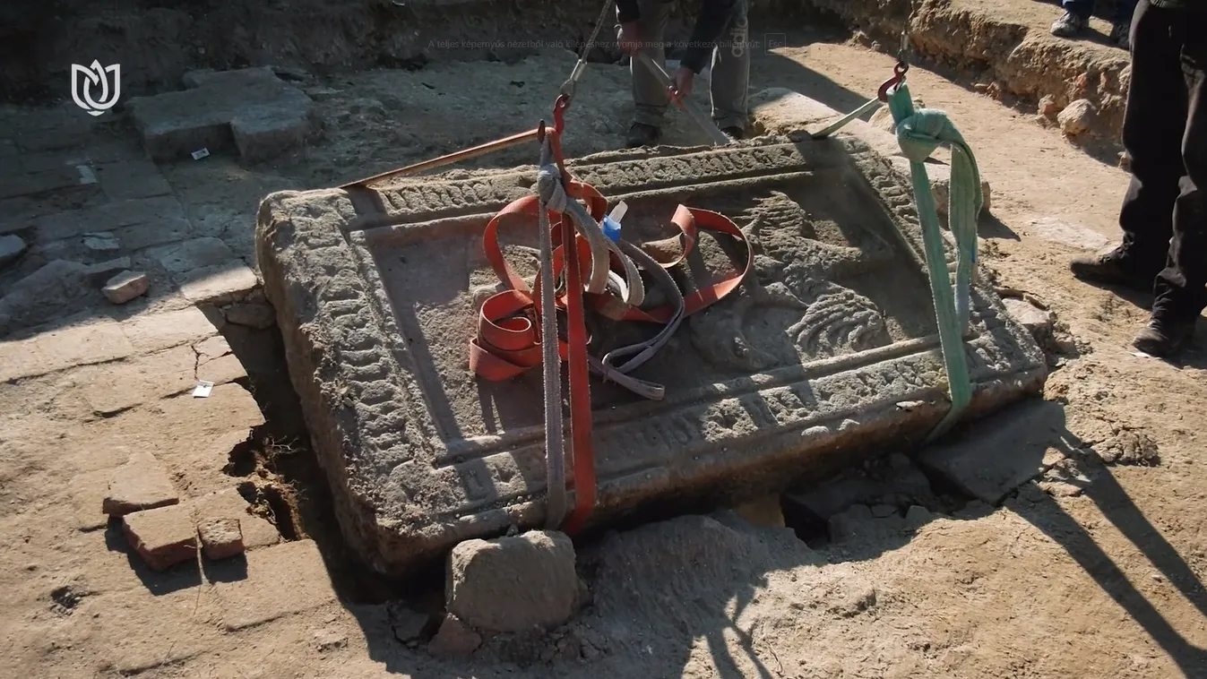 Legendás király sírja felett lakott a magyar férfi: Hátborzongató történeteket mesélt