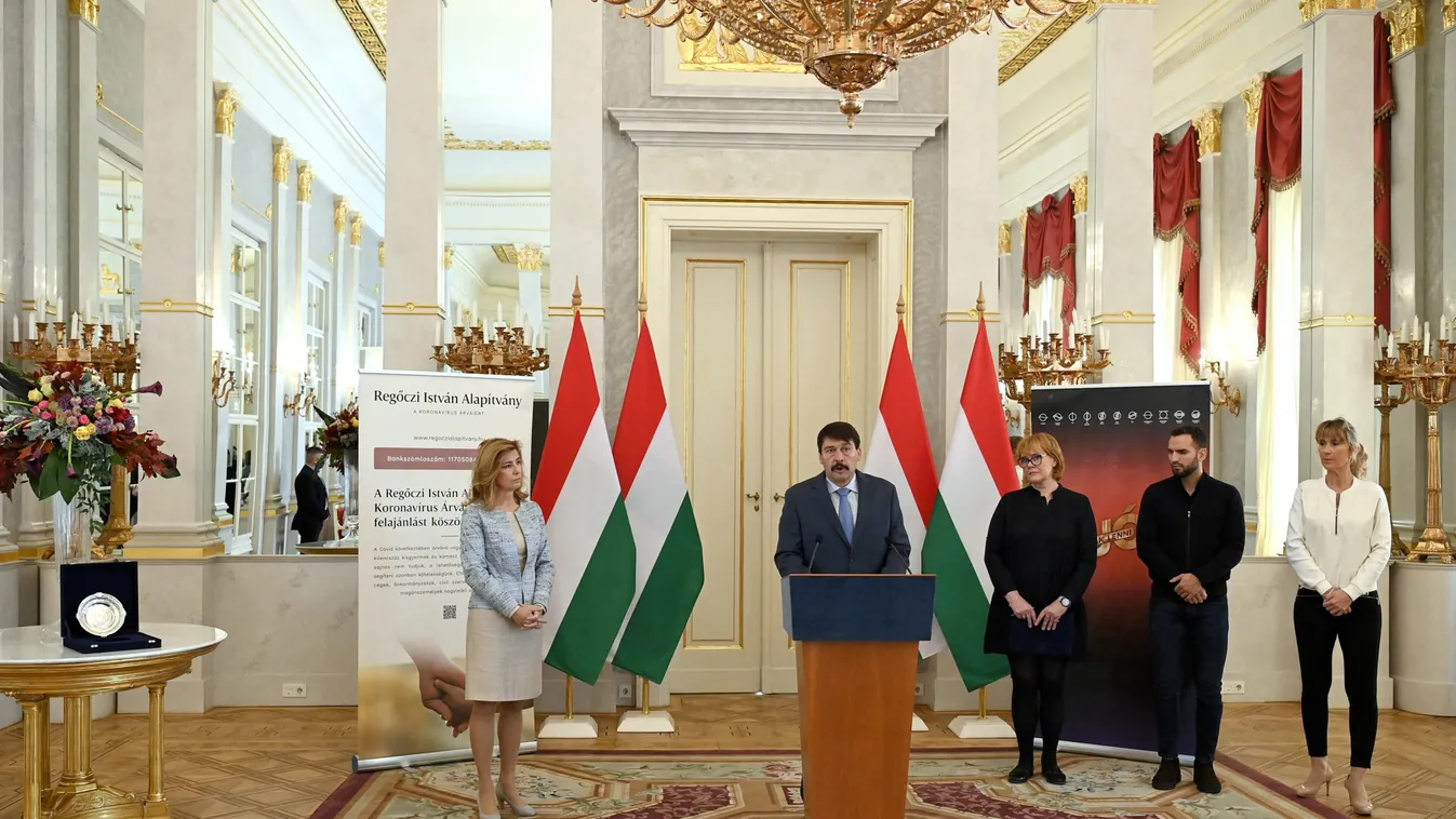 ÁDER János; SZILÁGYI Áron; SIKLÓSI Beatrix; HERCZEGH Anita; NAGY Tímea