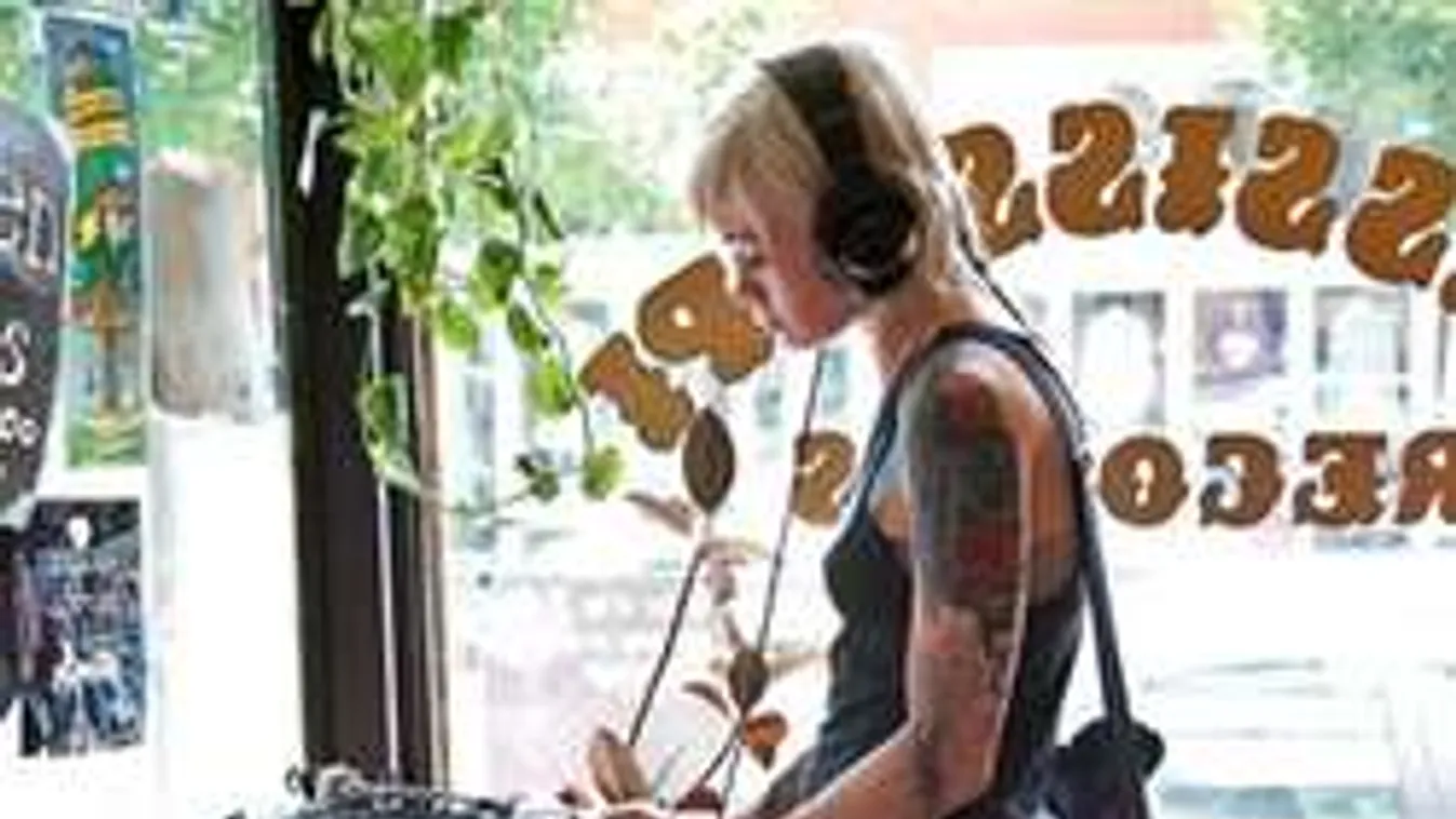 Figyelj, így véd a betegségektől a zenehallgatás!