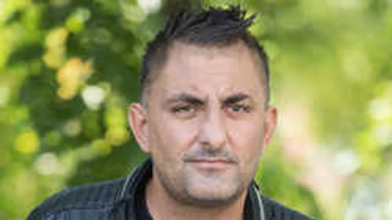 Ismét rárontott a NAV Győzikére, a lányát is óriási bajba sodorta