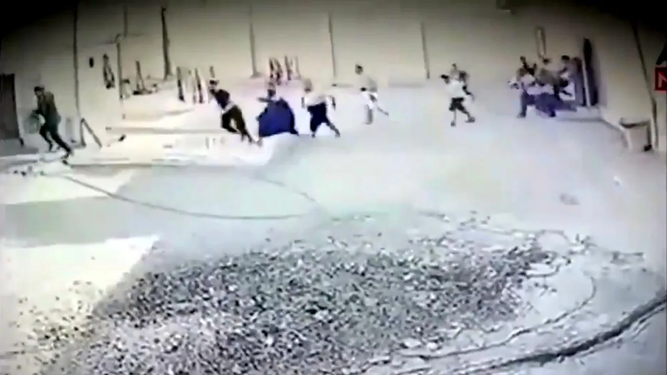 Vörös riasztás, bekövetkezett Szíriában az, amitől mindenki rettegett