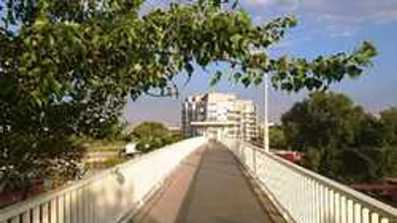 Ilyen lett az Újpesti-öböl felújított hídja