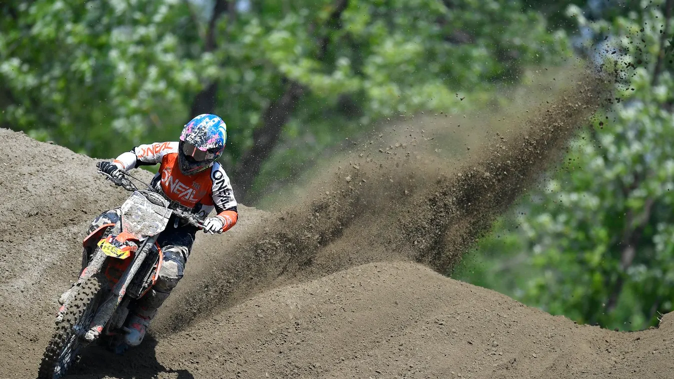 Elhunyt a monori motocross-pályán balesetet szenvedő kisfiú