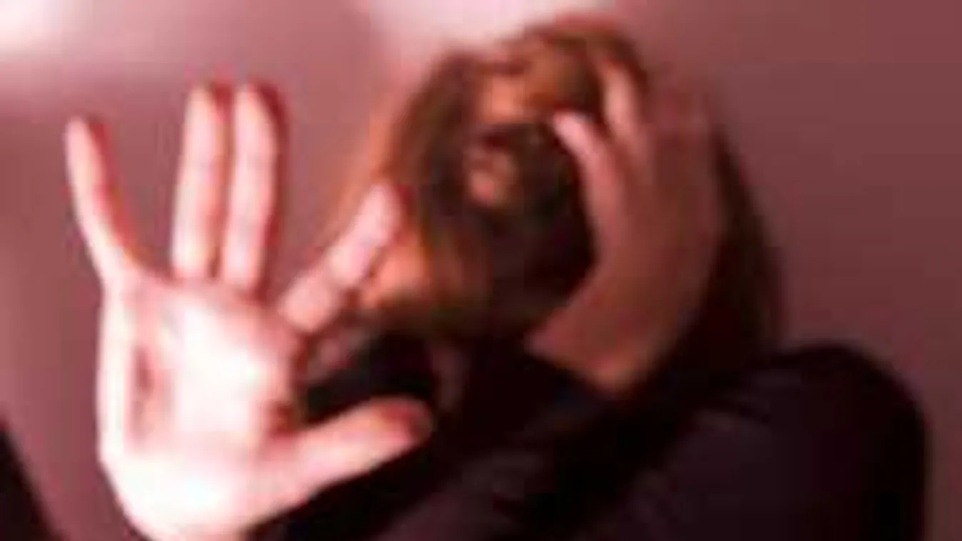 Szexuális zaklatás, ez vár most a megerőszakolt magyar kislányra