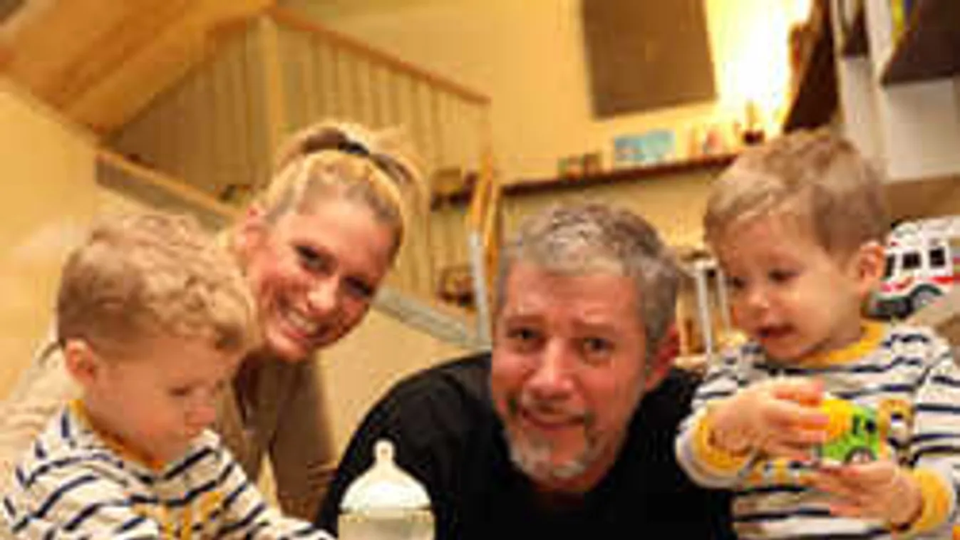 A sztárok biztatják a leendő szülőket a lombikprogramra: Vágjanak bele!