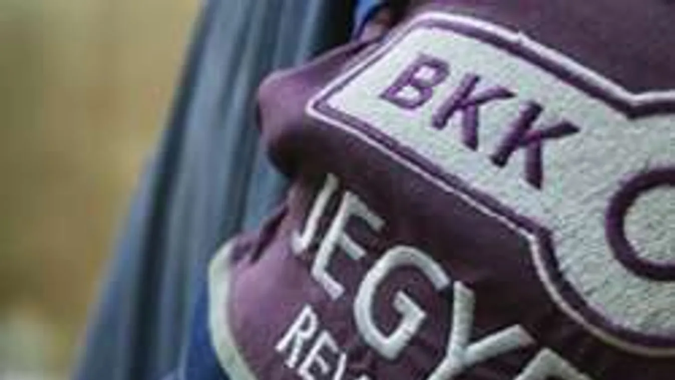 BKK-ellenőrök és utasok verekedtek a villamoson