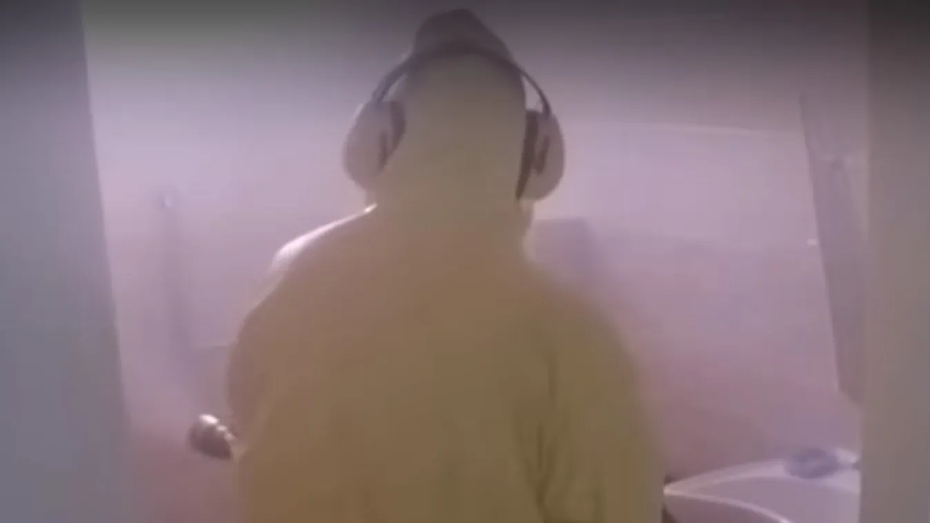 Koronavírus: többszáz idősotthon fertőtlenítését kezdték meg a katonák