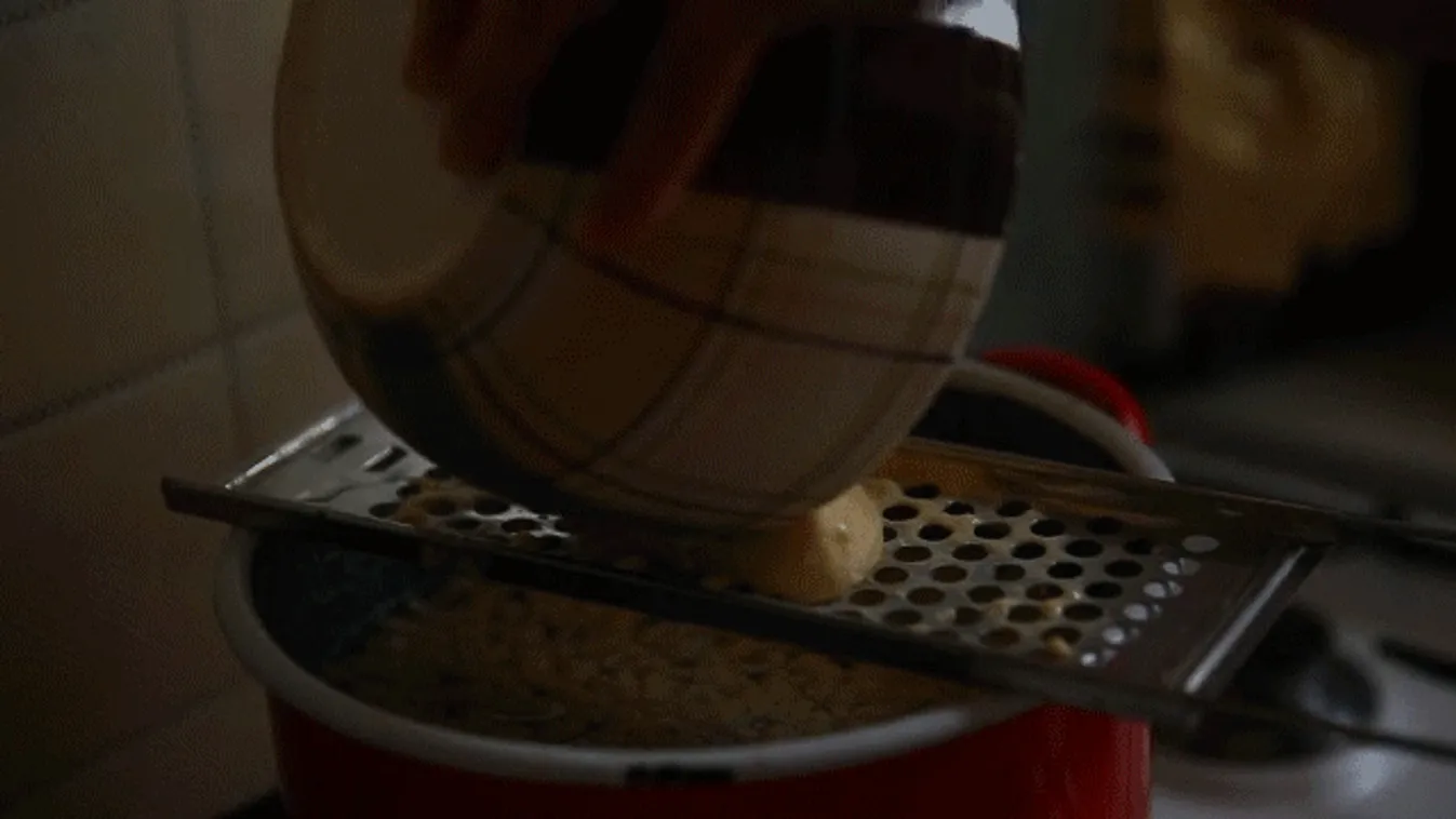 A tökéletes nokedli receptjét osztotta meg a háziasszony: kapott hideget, meleget