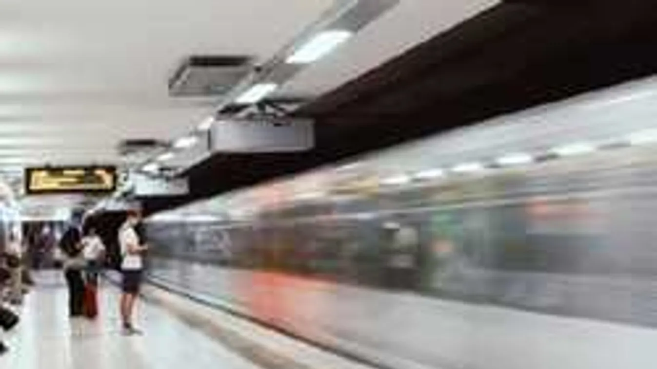 Vajon mi lehet egy német nő lábai között?