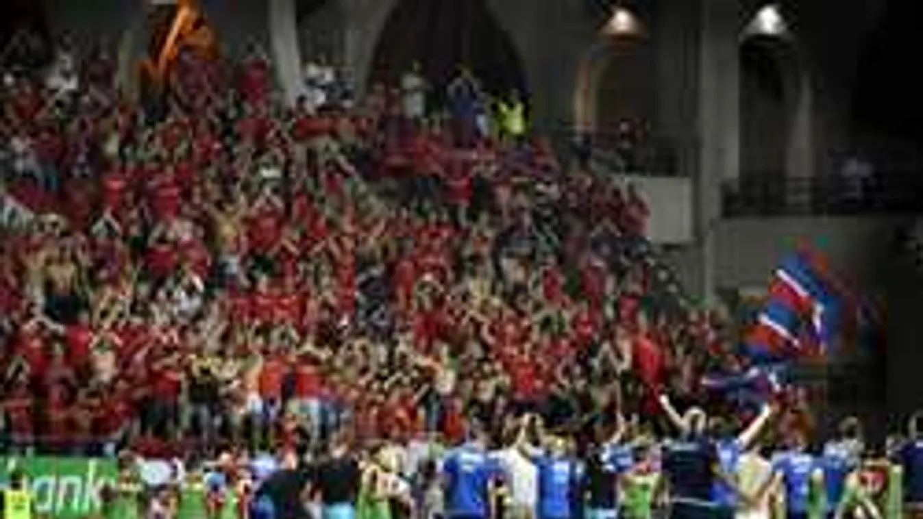 Most érkezett: lázban a Vidi-szurkolók, Nikolics hazatér