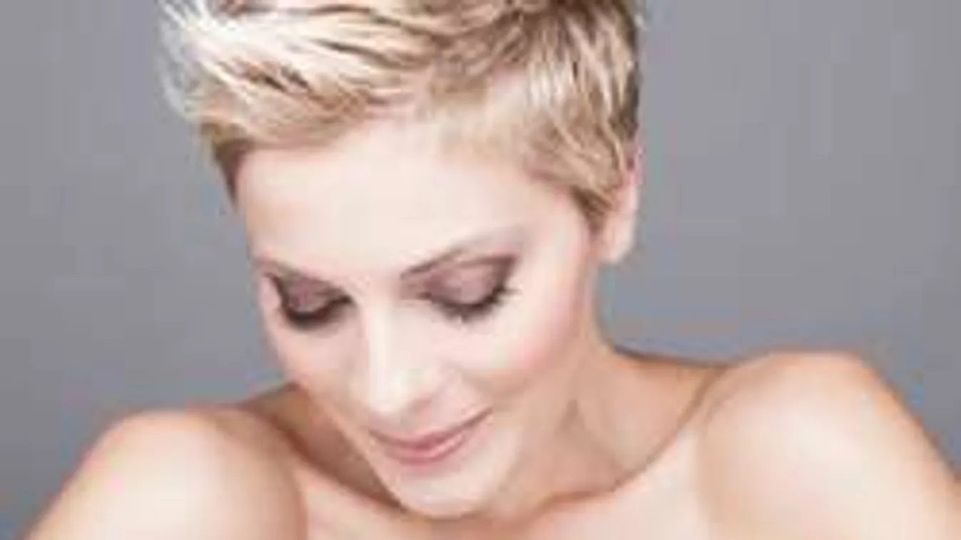 Reptéren ismerte meg új szerelmét Tatár Csilla