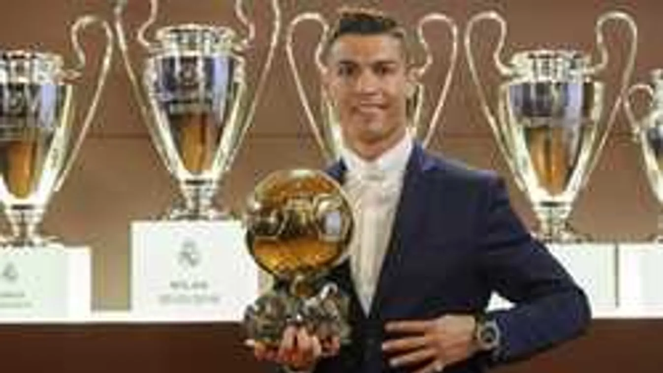 Váratlan bejelentést tett Cristiano Ronaldo