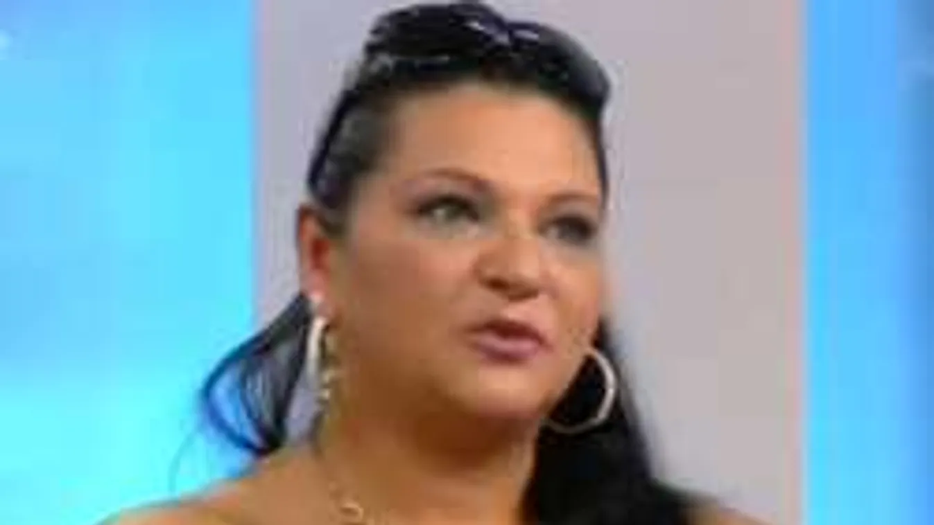 Csodát tettek az orvosok a nagybeteg magyar énekesnővel