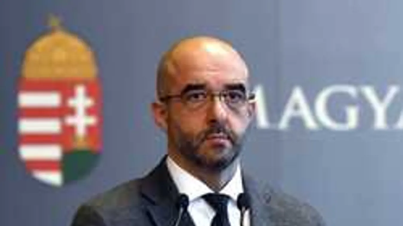 A Facebook politikai cenzúrát alkalmaz