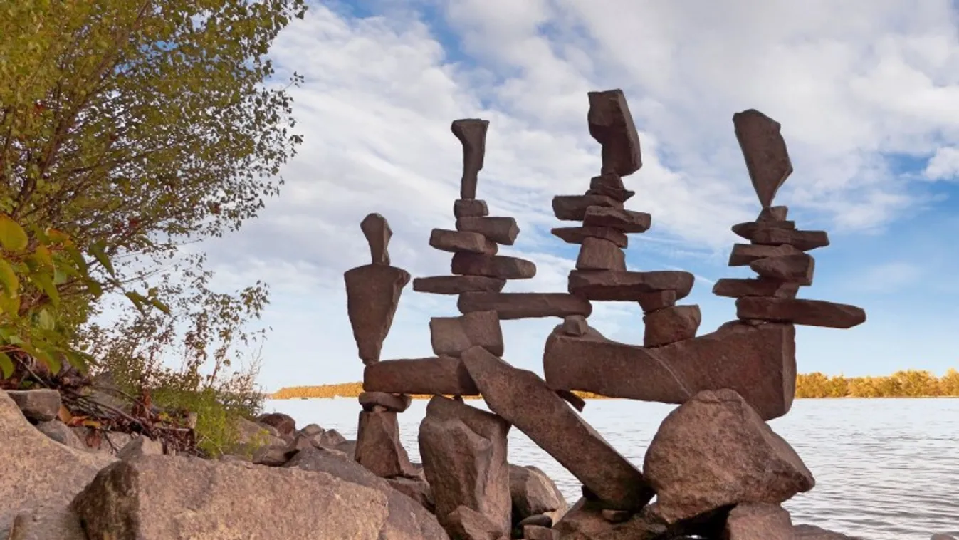 Fura építmény tűnt fel a Római-parton