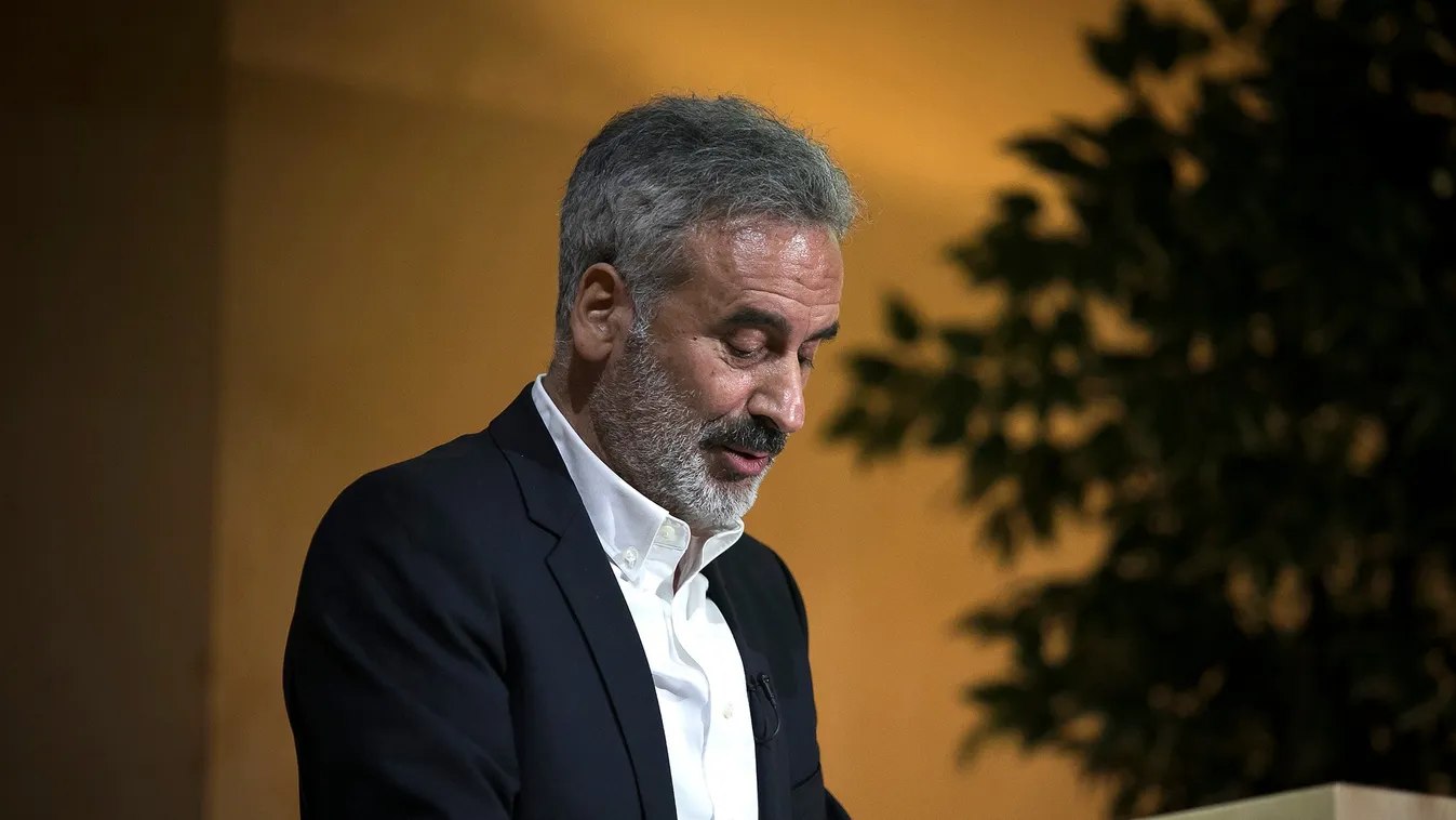 „Jaj, mit tettem, mit tettem?” – Kepes András vasárnap megnősült