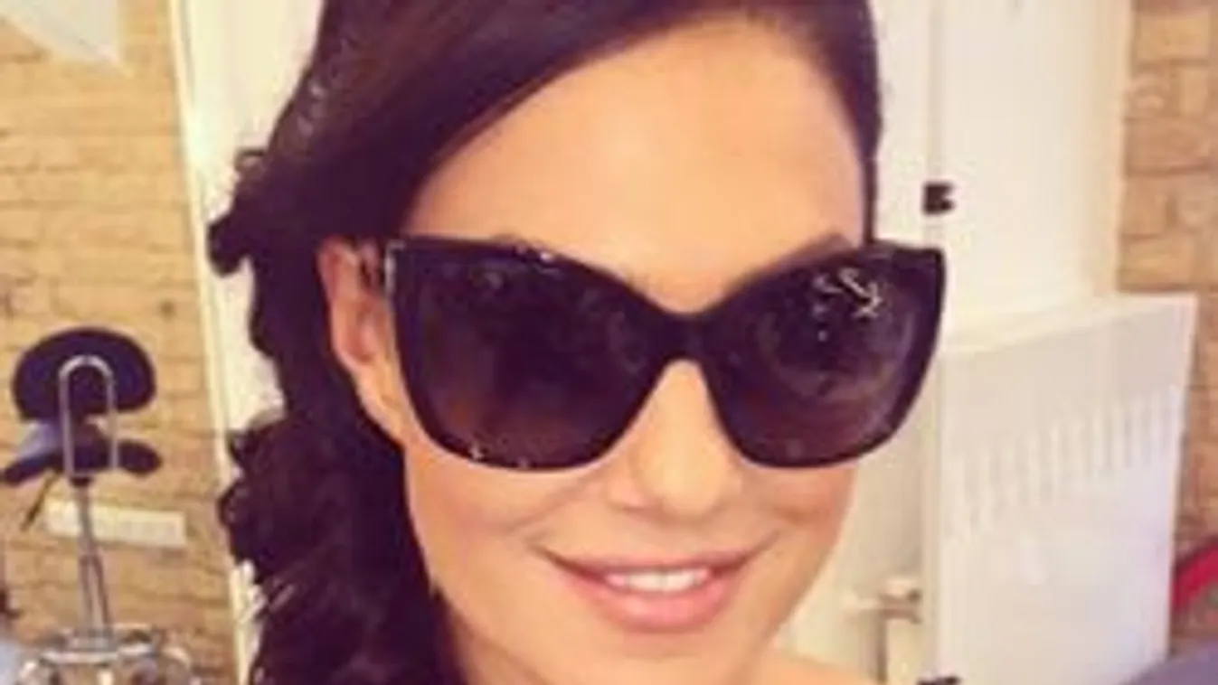 Egészen furcsán bulizik a Balaton Soundon Bódi Sylvi - fotók