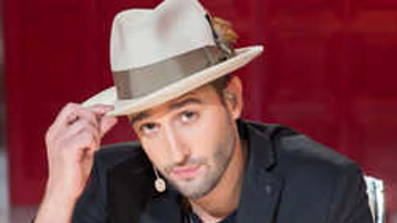 Egyéjszakás kalandokról szól Király Viktor és Majka új dala