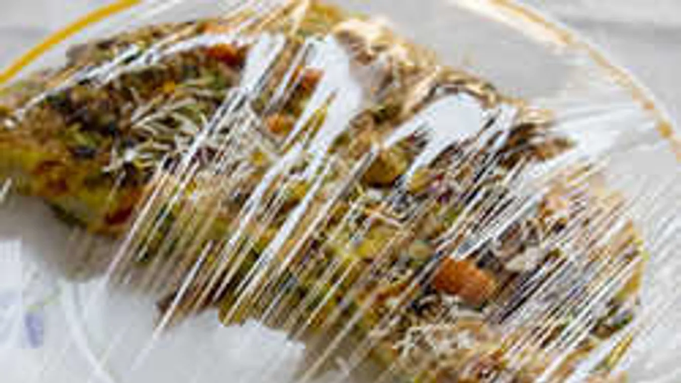 Zseniális folpack-trükk: Többé nem babrál ki veled a fólia