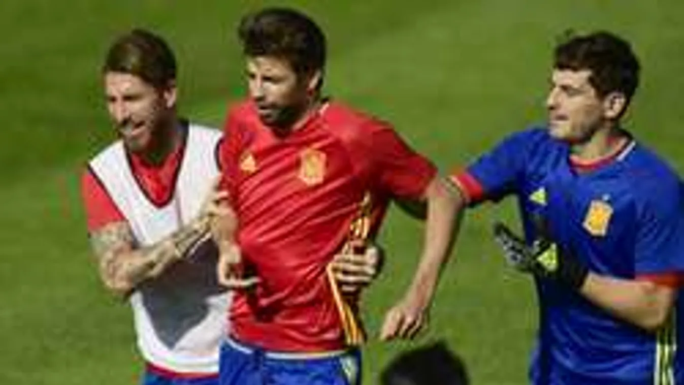 Casillas ütött, pofon csattant a spanyolok edzésén