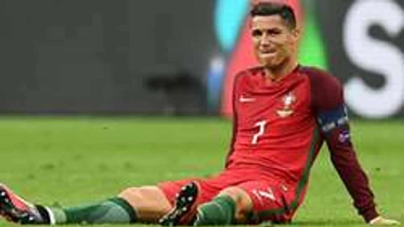 Méhlepénykúrát próbálnak ki C. Ronaldón