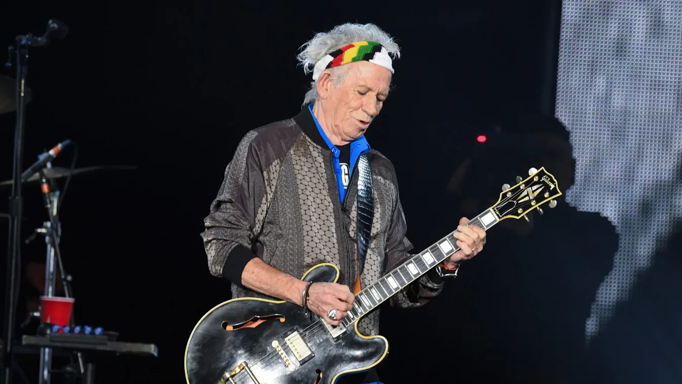 Keith Richards teljesen megváltozott: először a piát, most a cigit is letette