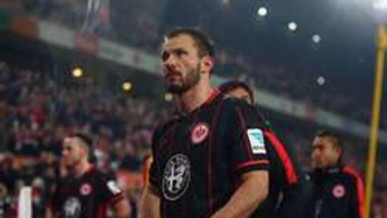 Totális kudarc: keményen beleszálltak Husztiba