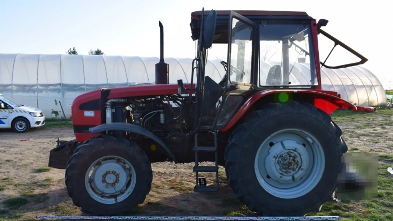 Elütötte a traktor a nőt, ezért történt a halálos gázolás
