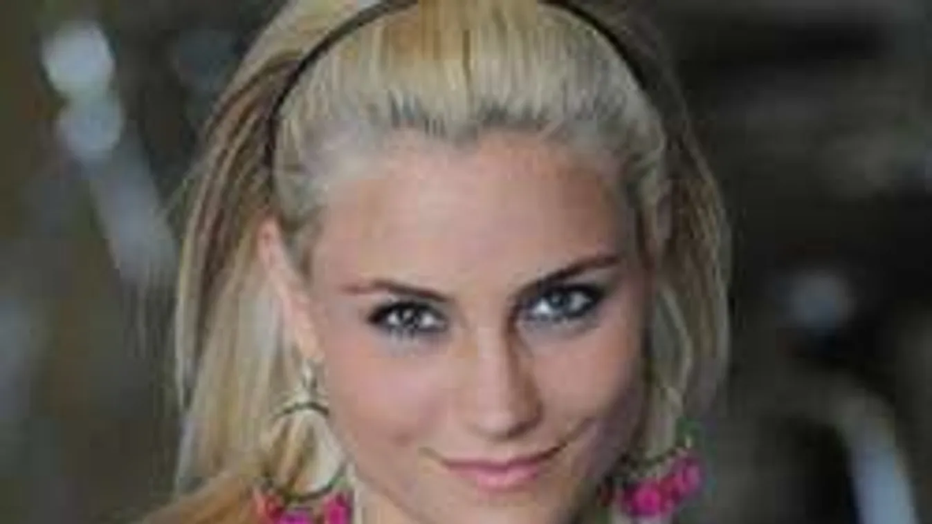 Hároméves kisfiát szoptatja a Barátok közt exszínésznője