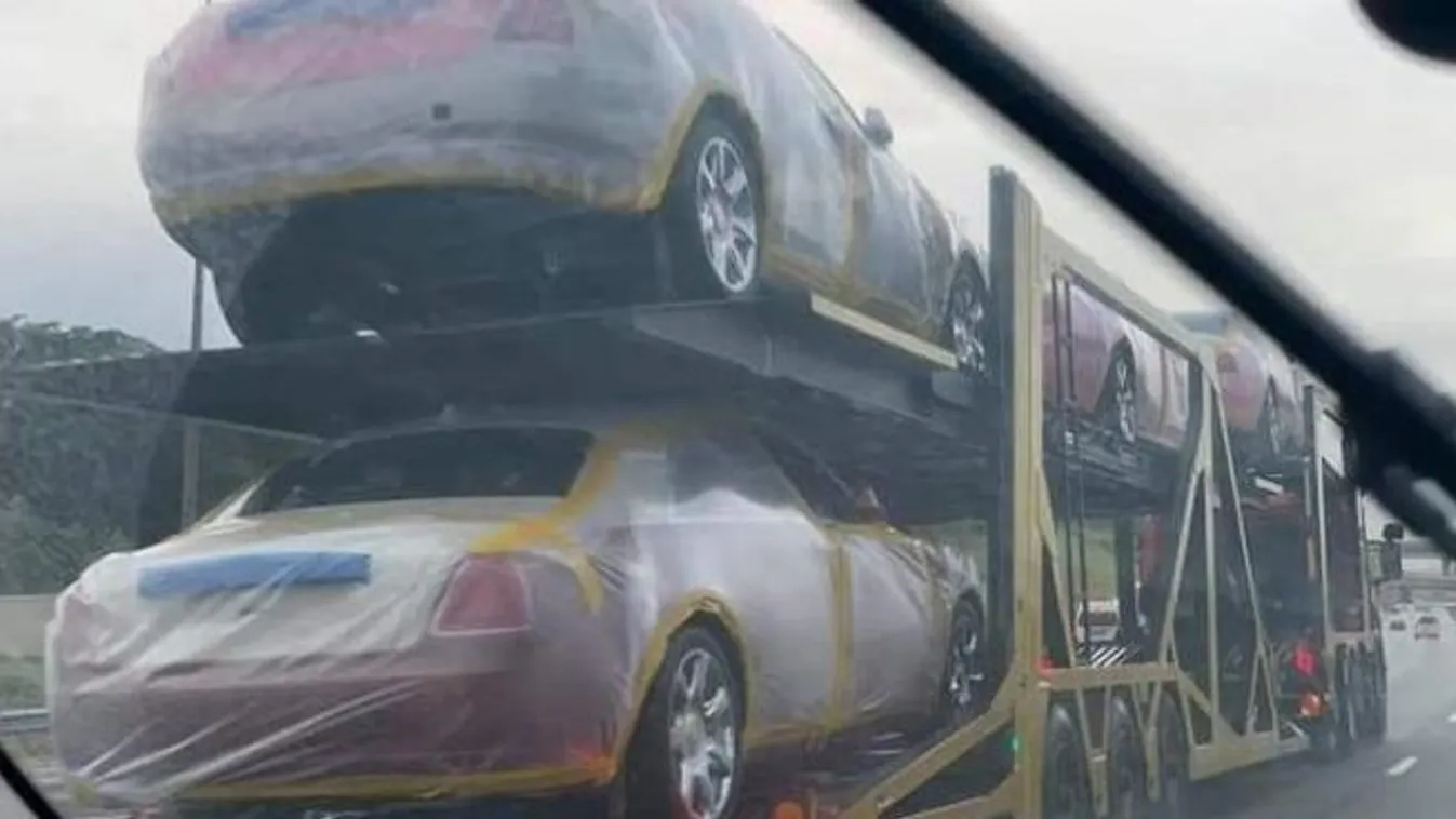 140 luxusautót rendelt az uralkodó, miközben a népe nyomorog