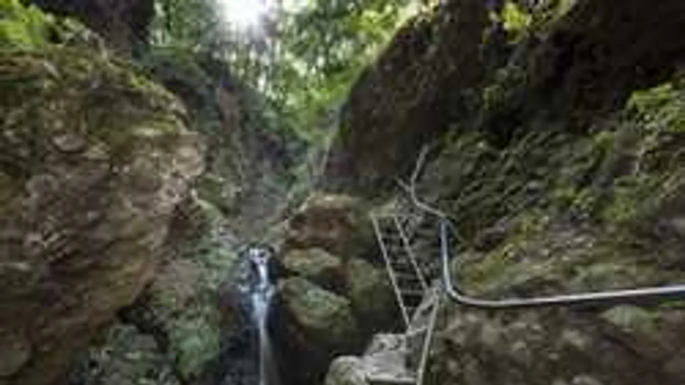 Szörnyű, mi történt ezzel a párral éjszaka a Rám-szakadéknál